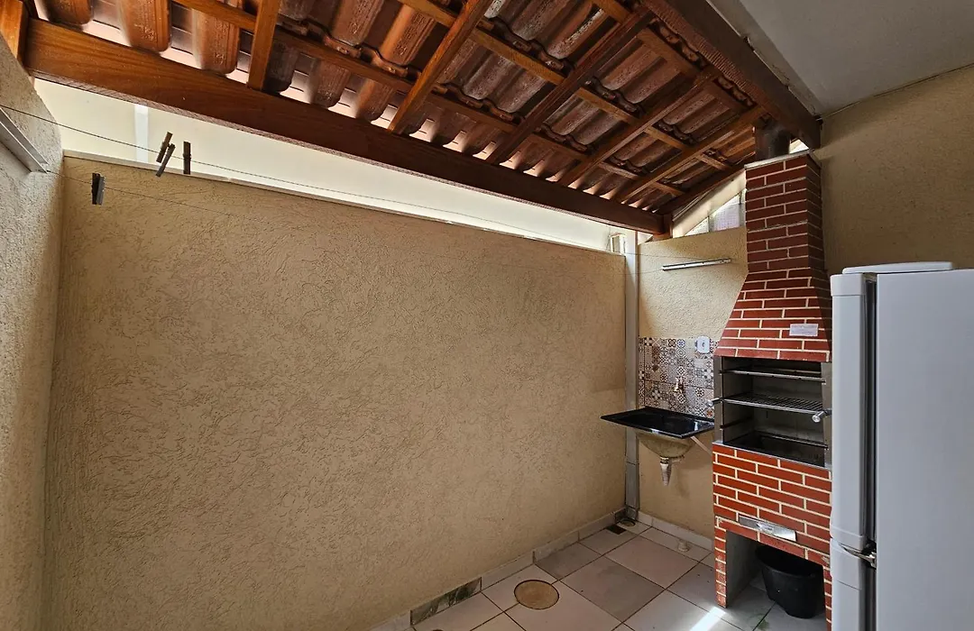 Apartamentos Em Maranduba - 50M Da Praia-1